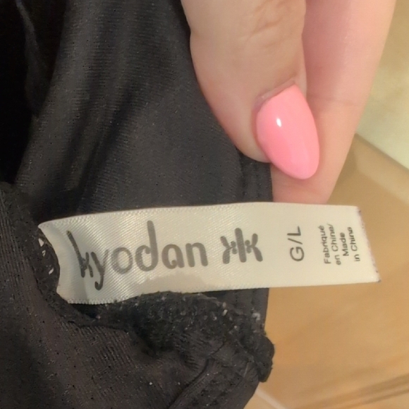 Kyodan Black Fitted Backless Tank Top - Picture 2 of 7